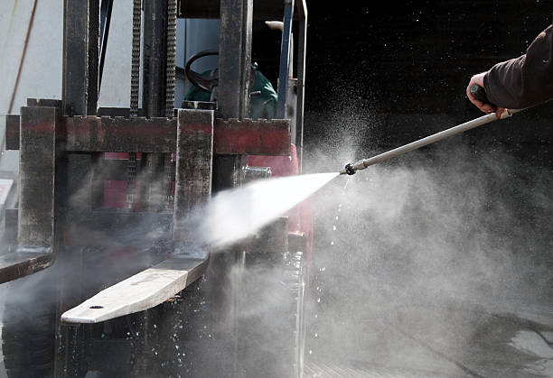 Best Deck Pressure Washing  in Lakeside, CA